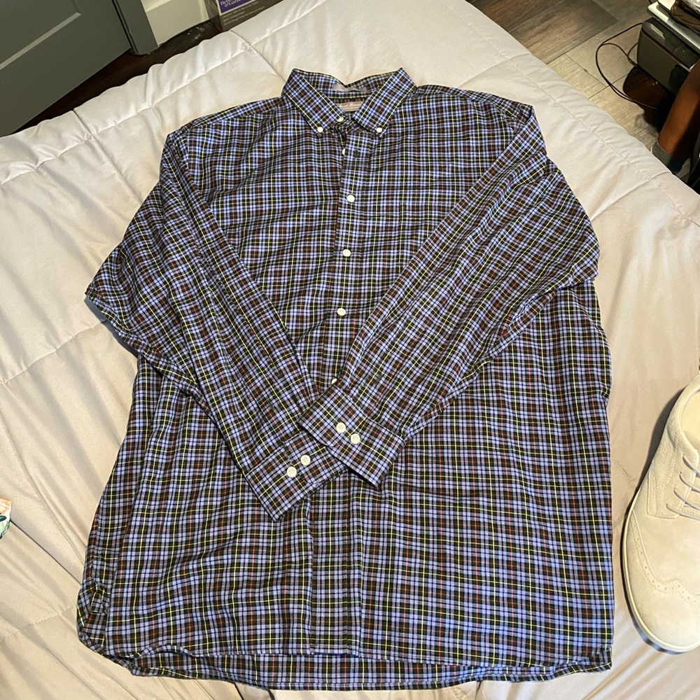 Daniel Cremieux Button Down